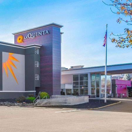 La Quinta By Wyndham Clifton/Rutherford Екстериор снимка